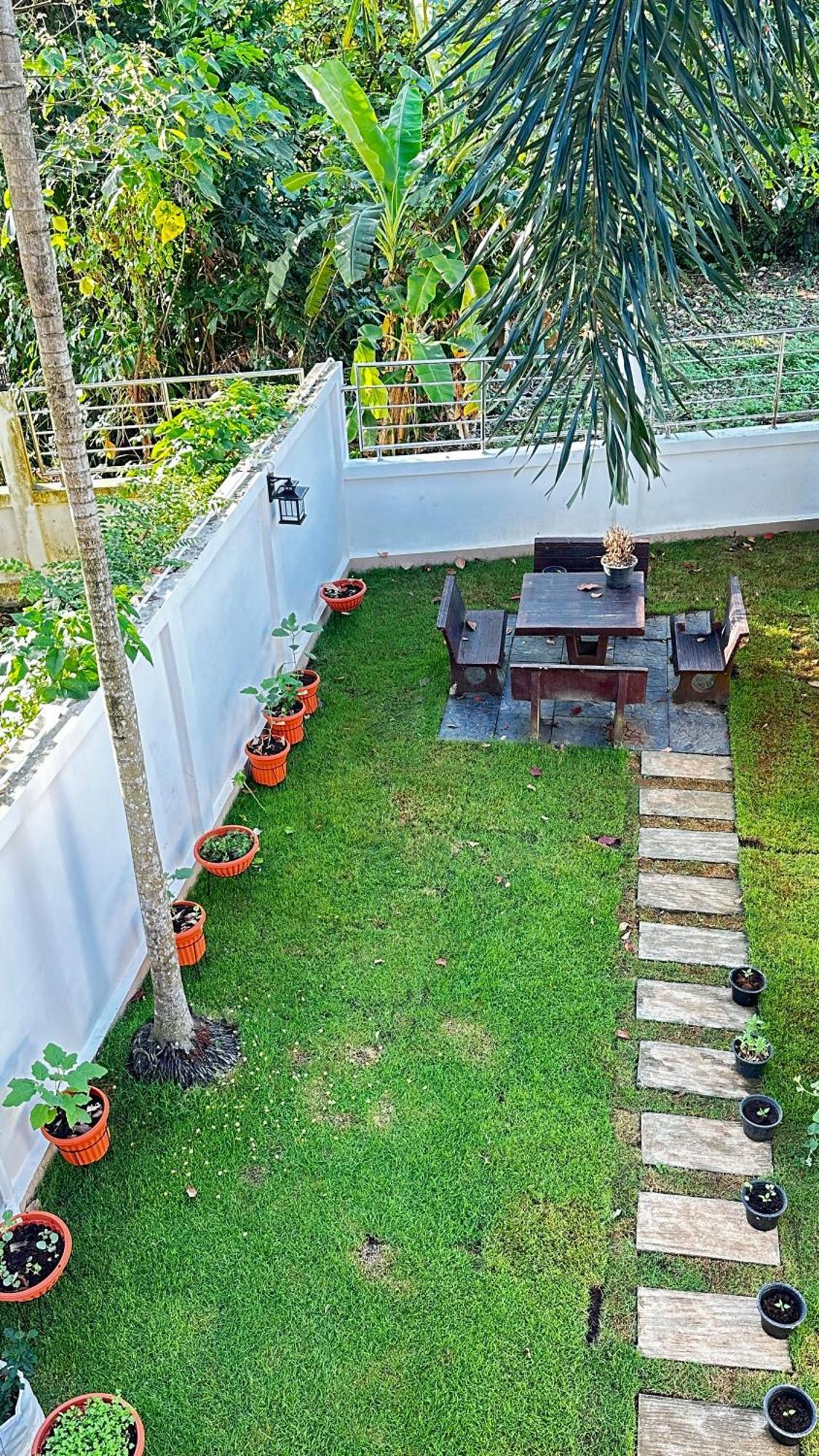Auriflex House Bed & Breakfast Krabi ภายนอก รูปภาพ